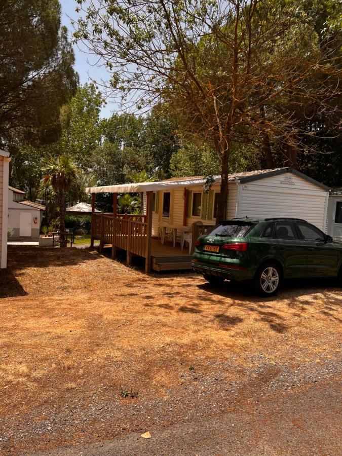 Camping Parc Les 7 Fonts Agde Exteriör bild